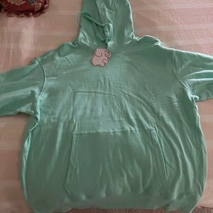 Ivory Ella brand new sweatshirt